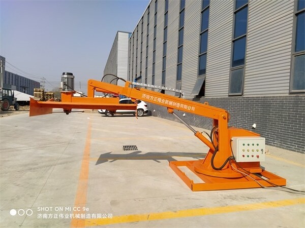 邊(bian)坡綠籬(li)修剪機(ji)23