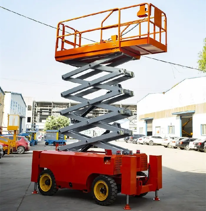 自(zì)行走越(yue)野式升(sheng)降機