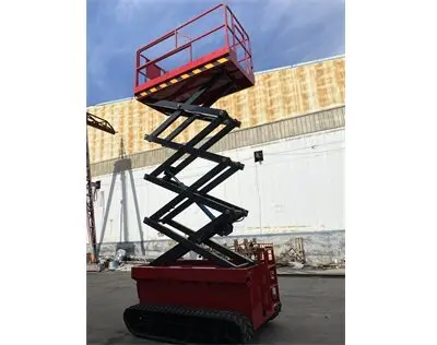 柴(chai)油履帶式升(sheng)降平台車