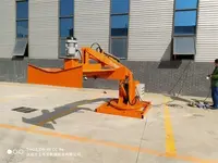 高速(sù)公路綠(lü)籬修剪(jiǎn)機