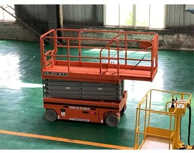 全自行(háng)走升降平(ping)台