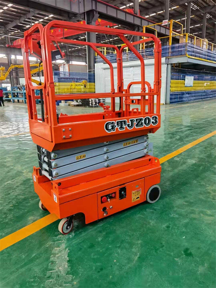 迷你(ni)自行走(zou)剪叉式(shì)升降機(ji)3