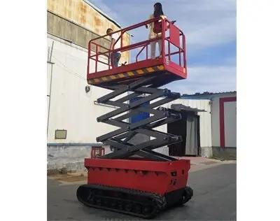履帶式升降(jiang)平台車