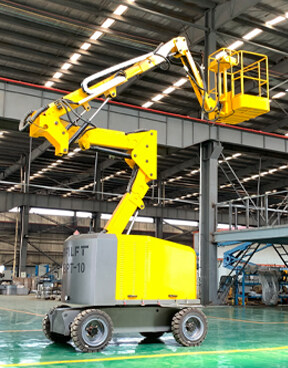 自行曲(qǔ)臂式升(sheng)降平台(tai)